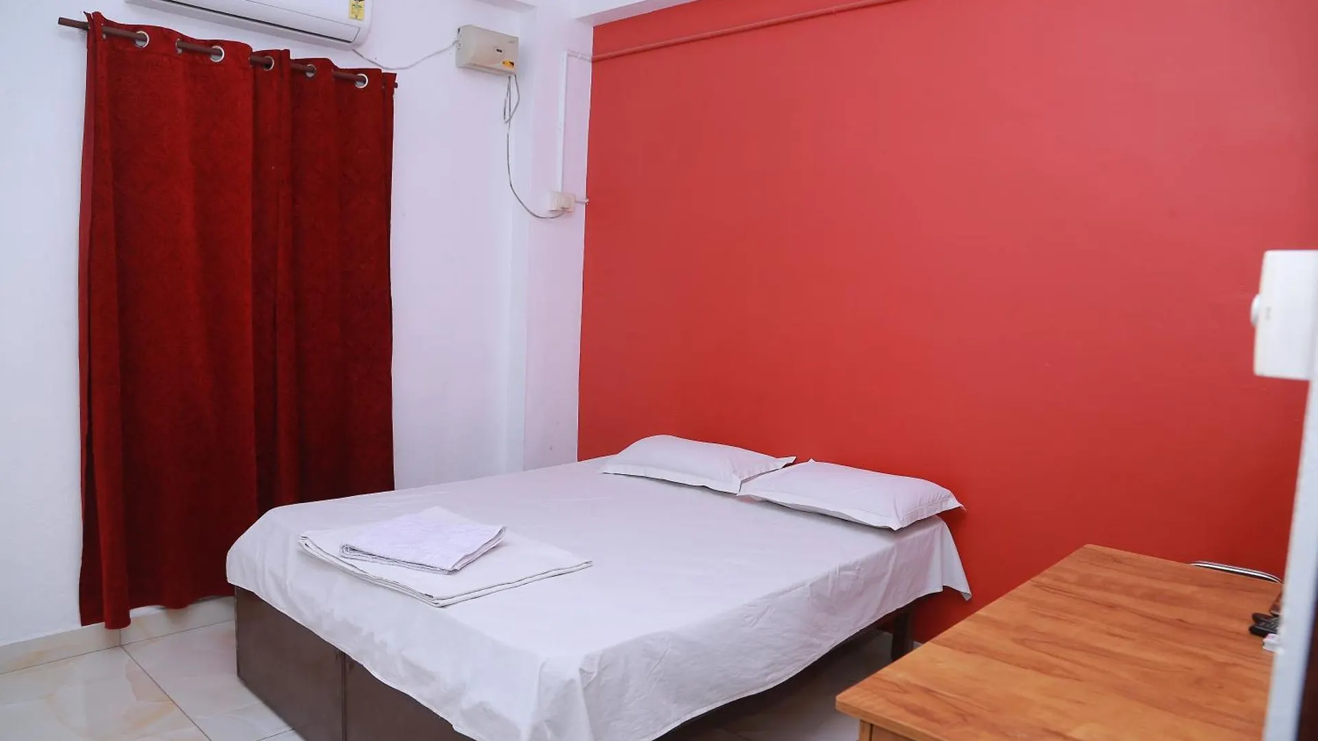 Hotel The Erumely Palace Mundakāyam